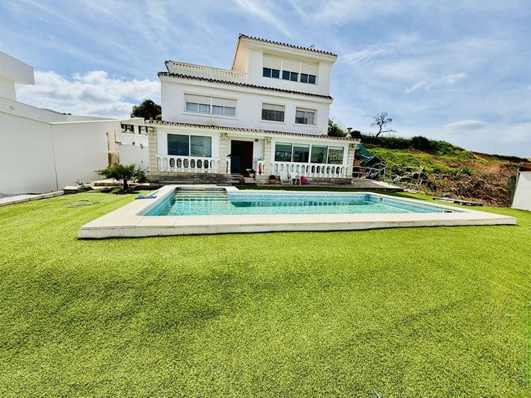 House | Resale in Alhaurín de la Torre - Development photo 1