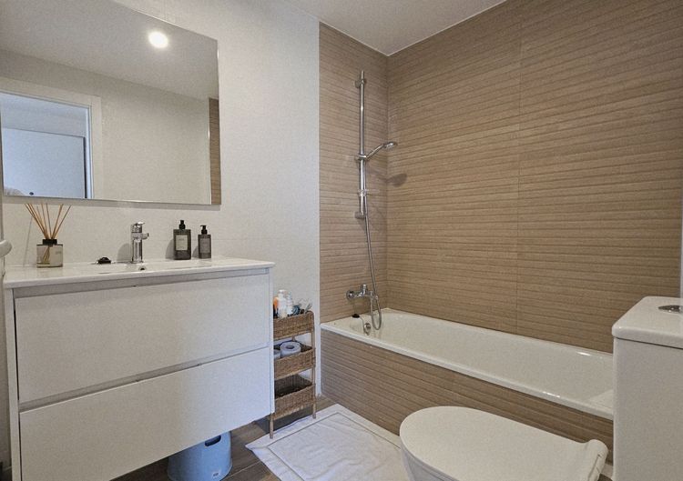 Apartment | Resale in Casares in Casares Others, Costa del Sol - Photo 5