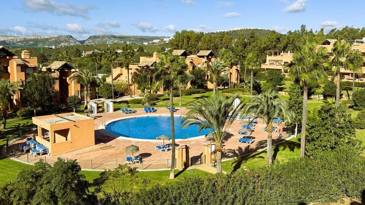 Penthouse | Resale in Casares Playa in Casares Playa, Costa del Sol - Photo 4