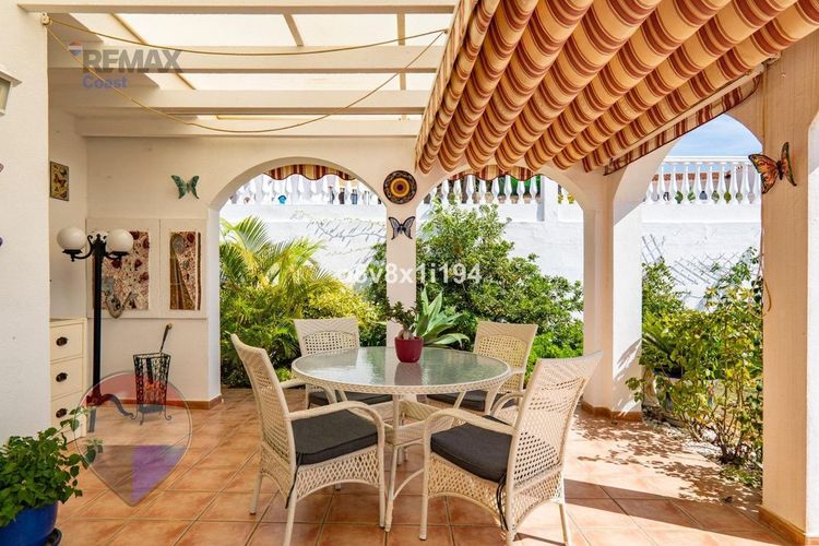 House | Resale in Benajarafe in Benajarafe, Benajarafe - Almayate Bajo, Costa del Sol - Photo 4
