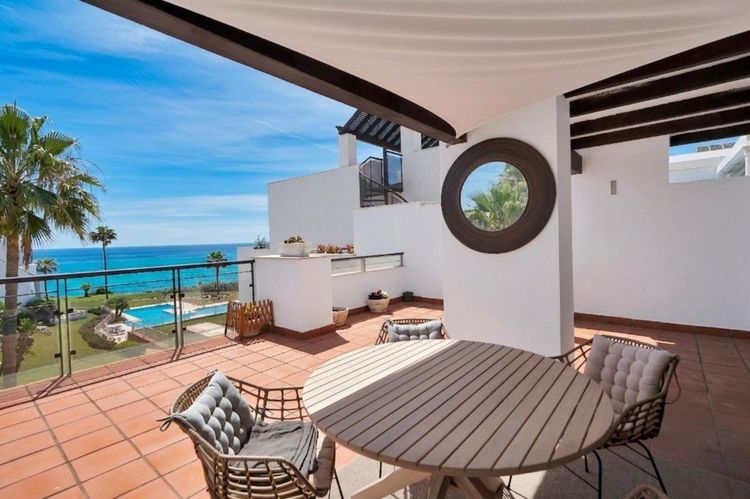 Penthouse | Resale in Casares in Casares Others, Casares, Costa del Sol - Photo 2