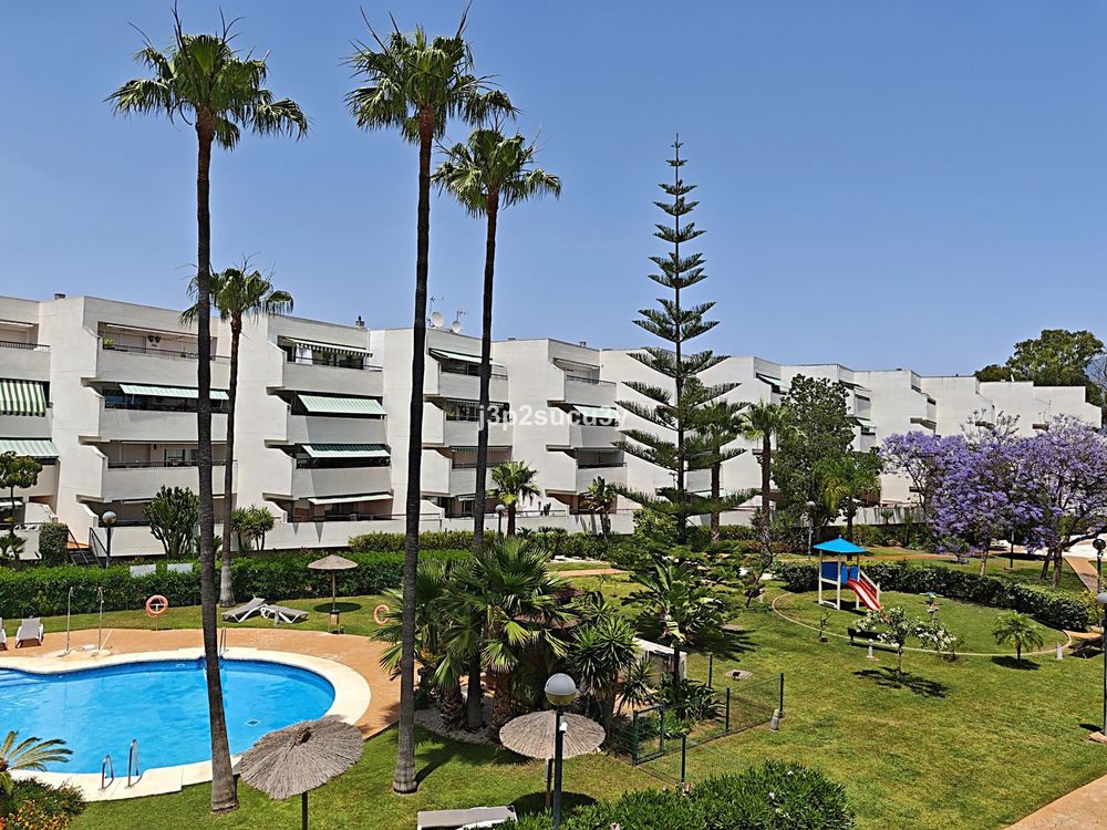 Apartment | Resale in Guadalmina Baja in Guadalmina Baja, Costa del Sol - Main property photo