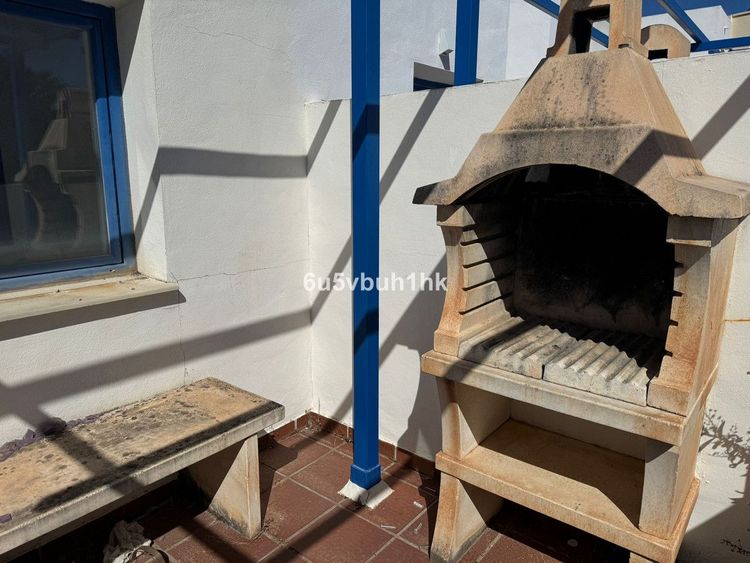 Penthouse | Resale in Benalmadena Costa in Benalmadena Costa, Costa del Sol - Photo 3