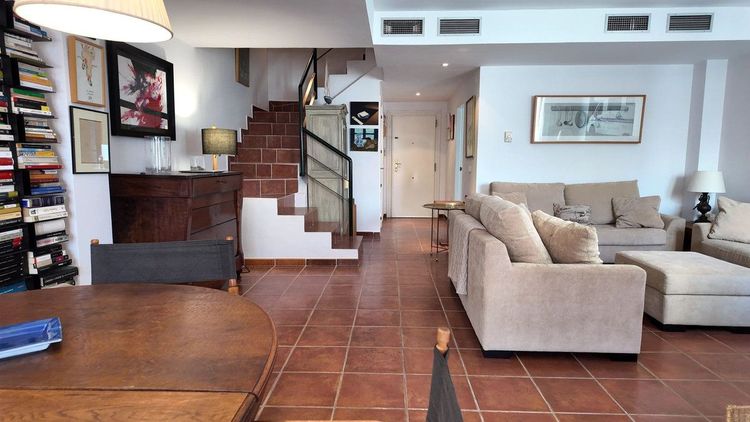 House | Resale in San Pedro de Alcántara in San Pedro de Alcántara Others, Costa del Sol - Photo 3