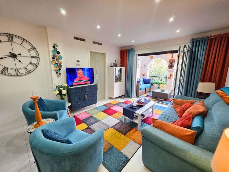 Apartment | Resale in La Duquesa in La Duquesa, Costa del Sol - Photo 3