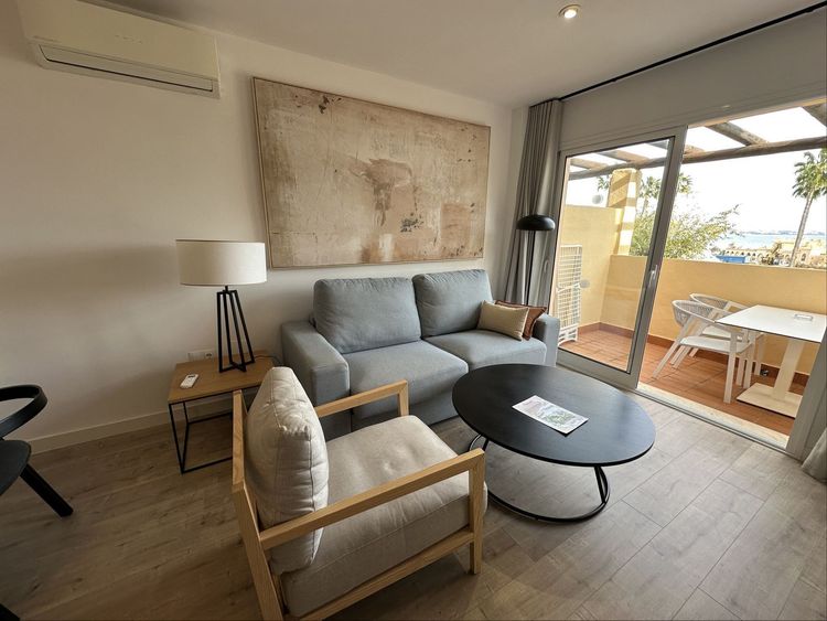 House | Resale in Mijas Costa in Mijas Costa, Costa del Sol - Photo 4