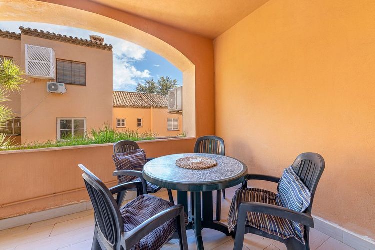 Apartment | Resale in Riviera del Sol in Riviera del Sol, Costa del Sol - Photo 2