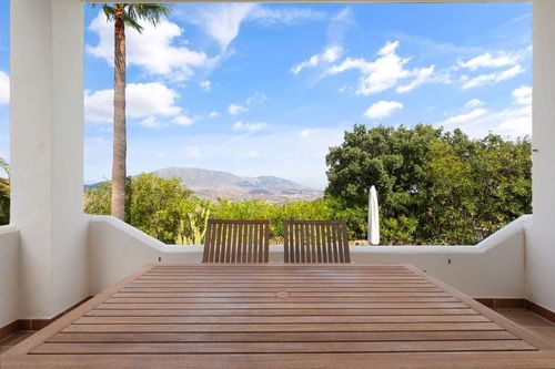 Apartment | Resale in La Mairena — La Mairena, Costa del Sol