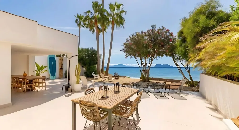 House | Resale in Estepona in Estepona, Costa del Sol - Main property photo