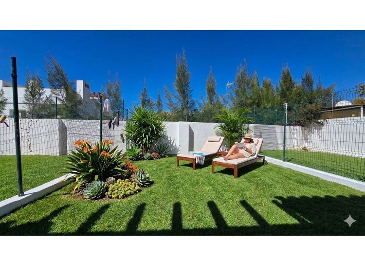 House | Resale in Calahonda in Calahonda, Costa del Sol - Photo 5