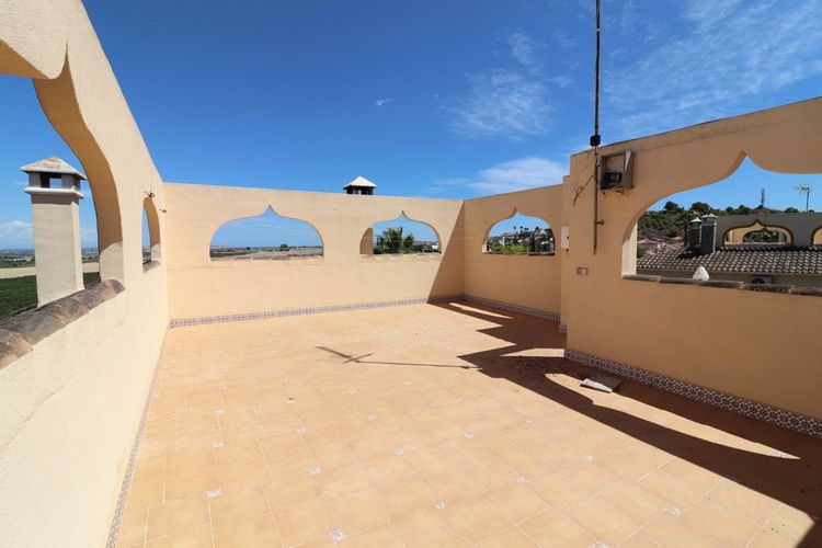 House | Resale in Algorfa in Algorfa, Costa Blanca - Photo 3