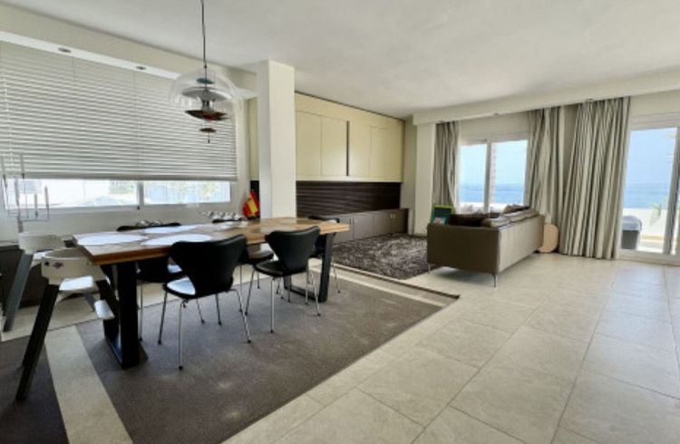 Penthouse | Resale in Estepona in Estepona, Costa del Sol - Photo 4