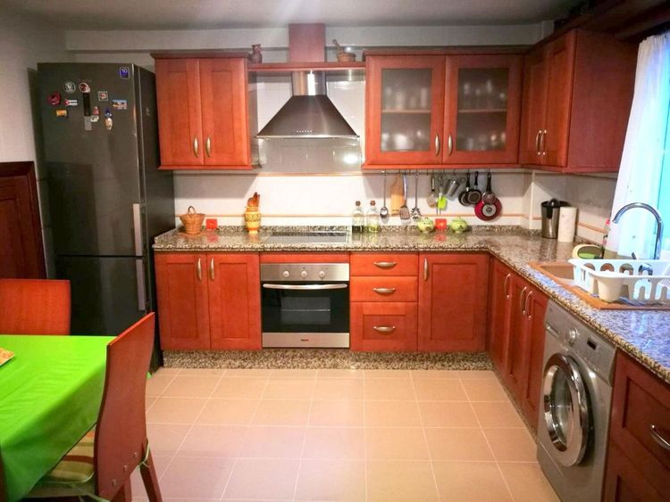 Apartment | Resale in Estacion de Cartama in Estacion de Cartama, Costa del Sol - Photo 3