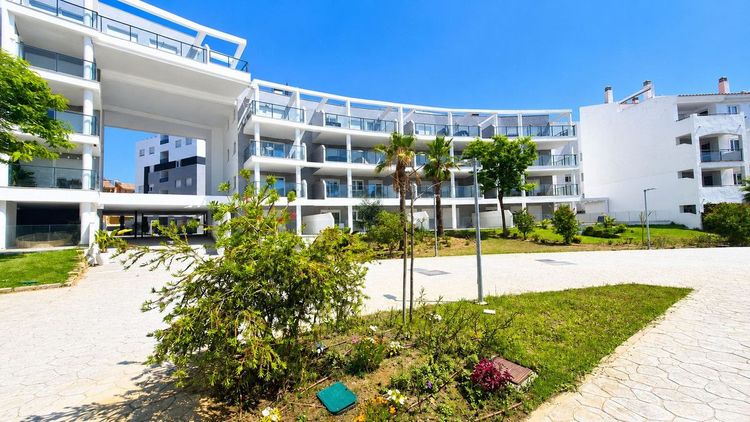 Apartment | Resale in Manilva in Manilva Others, Costa del Sol - Photo 3