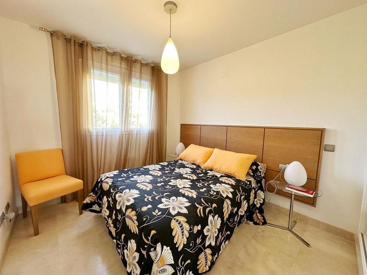 Penthouse | Resale in Los Arqueros in Los Arqueros, Costa del Sol - Photo 5