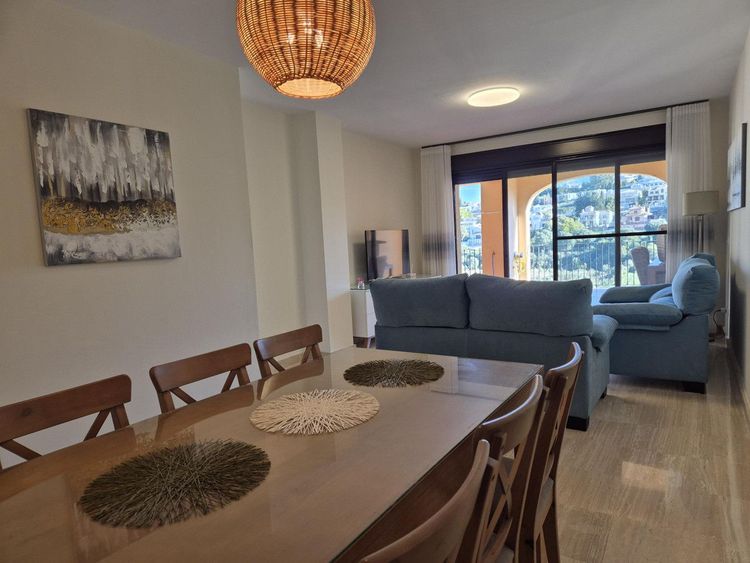 Apartment | Resale in Valle Romano in Valle Romano, Costa del Sol - Photo 5