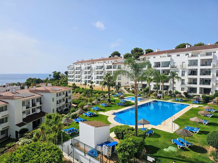 Apartment | Resale in Miraflores - Development photo 1