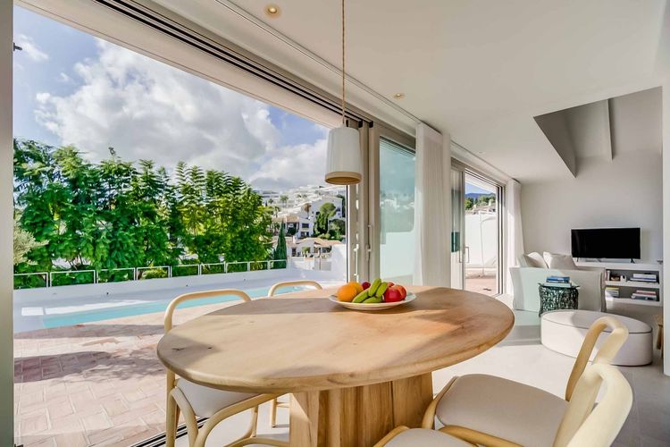 House | Resale in Benalmadena in Benalmadena Others, Costa del Sol - Photo 4