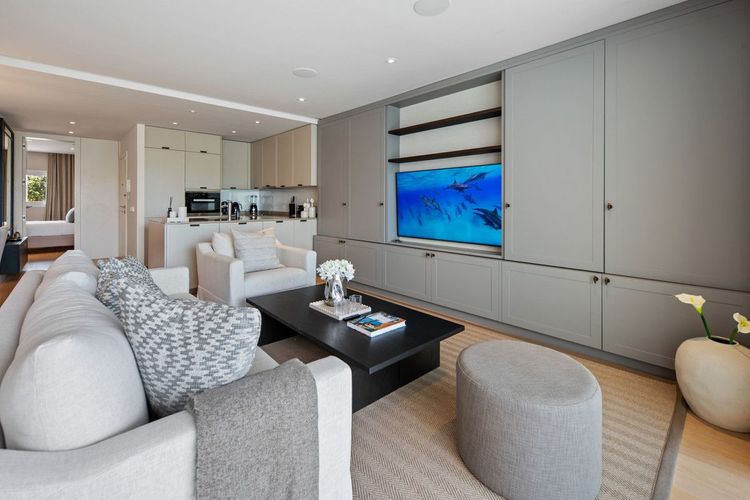 Apartment | Resale in The Golden Mile in The Golden Mile, Costa del Sol - Photo 4