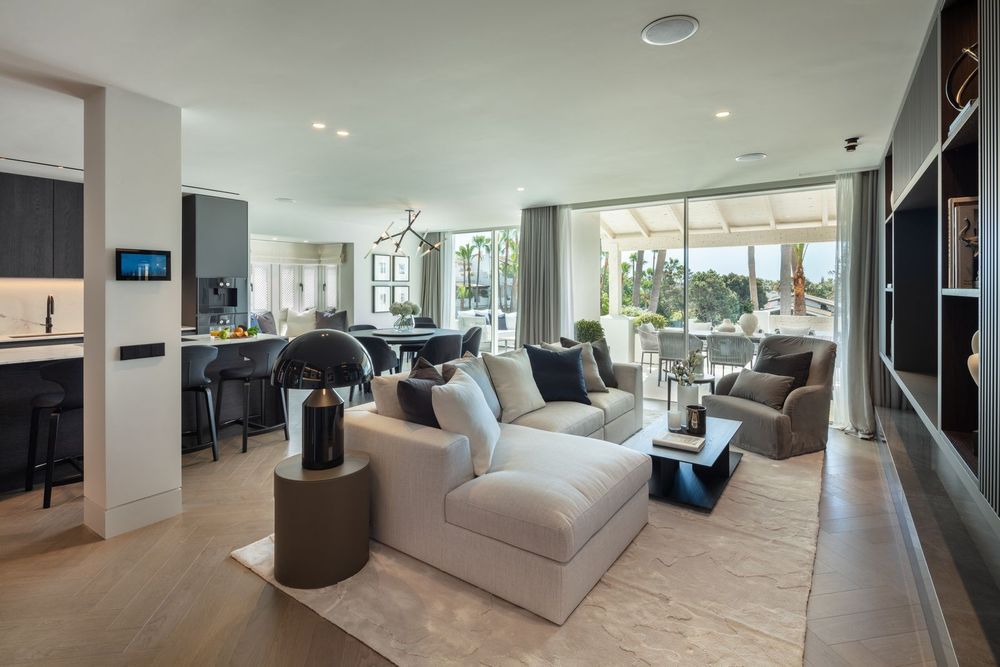 Apartment | Resale in Marbella in Marbella, Costa del Sol - Main property photo