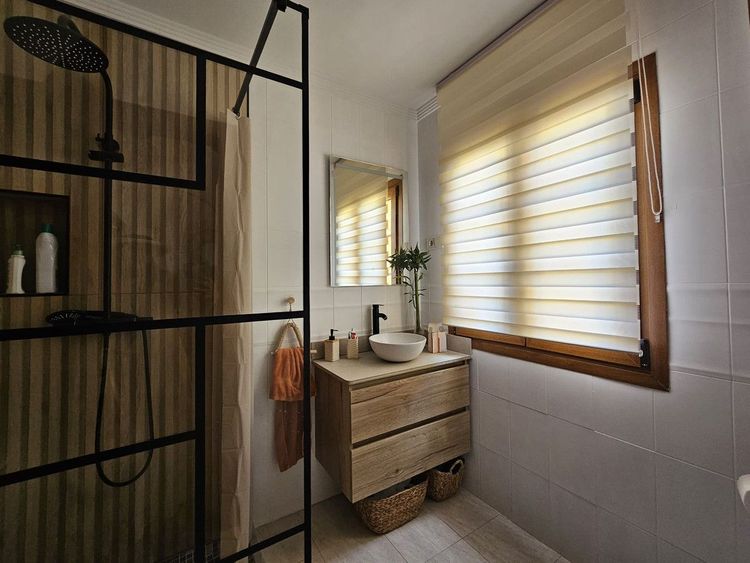 House | Resale in Los Pacos in Los Pacos, Costa del Sol - Photo 3