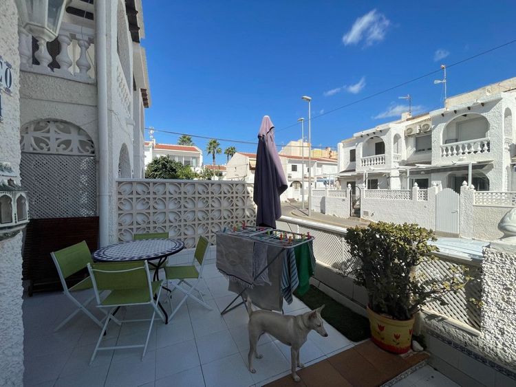 House | Resale in Mil Palmeras in Mil Palmeras, Costa Blanca - Photo 2