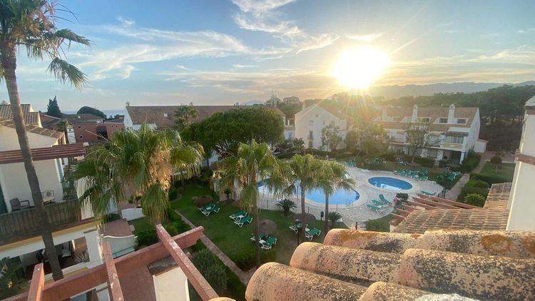 Penthouse | Resale in Carib Playa in Carib Playa, Costa del Sol - Photo 2