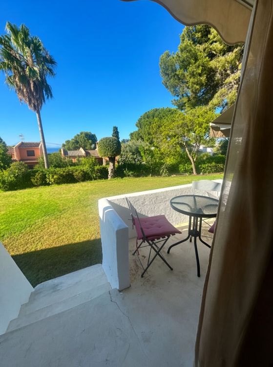 Apartment | Resale in Estepona in Estepona, Costa del Sol - Photo 3