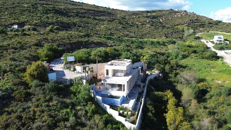 House | Resale in Sotogrande in Sotogrande, Costa del Sol - Photo 4