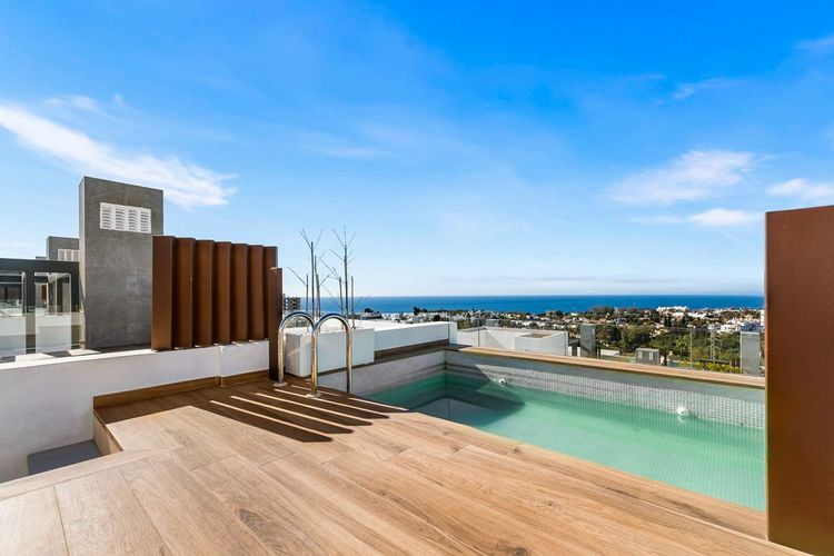 House | Resale in Río Real - Development photo 1