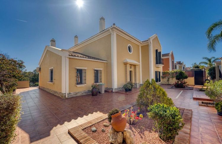 House | Resale in Guadalmina Alta - Development photo 1