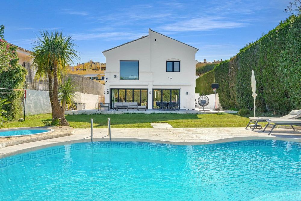 House | Resale in Guadalmina Alta in Guadalmina Alta, Costa del Sol - Main property photo