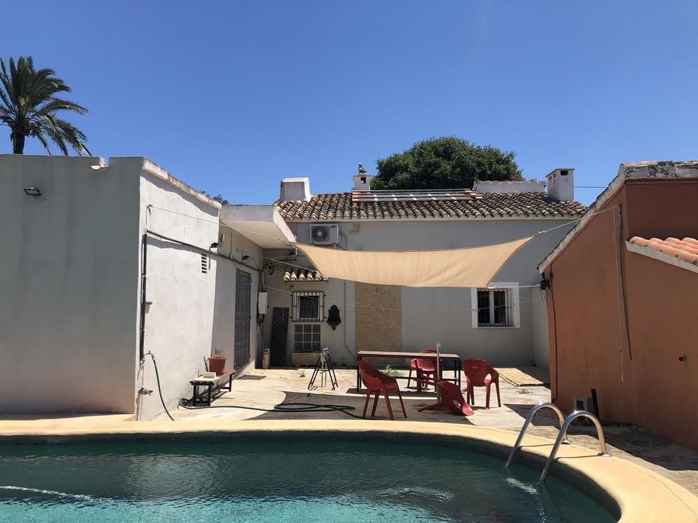 House | Resale in Ondara - Property photo 1