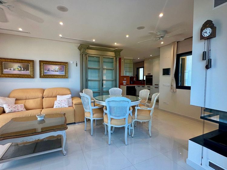 Apartment | Resale in Guardamar del Segura in Guardamar del Segura, Costa Blanca - Photo 3