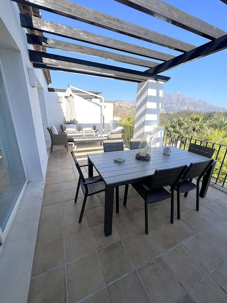 Penthouse | Resale in Benahavís in Benahavís Others, Costa del Sol - Main property photo