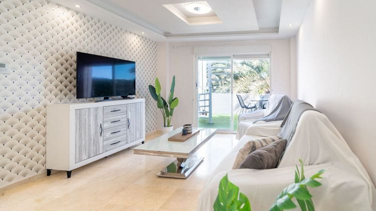 Penthouse | Resale in Estepona - Development photo 1