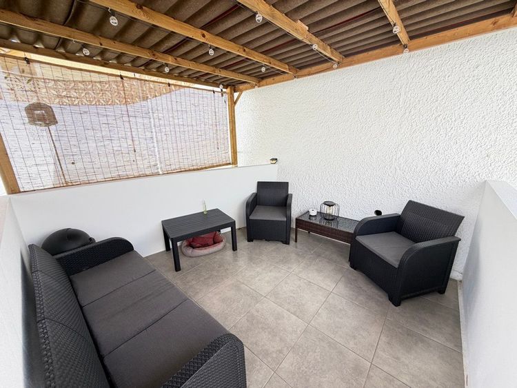 House | Resale in Villamartin in Villamartin, Orihuela Costa, Costa Blanca - Photo 4