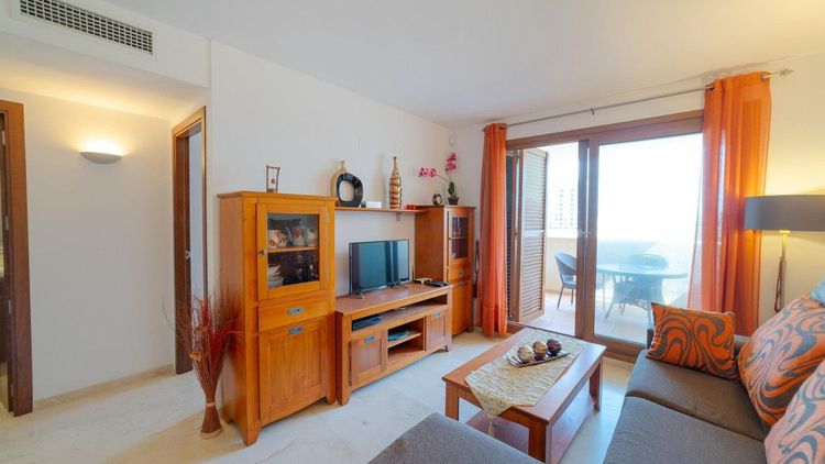 Apartment | Resale in Torrevieja in Torrevieja, Costa Blanca - Photo 4