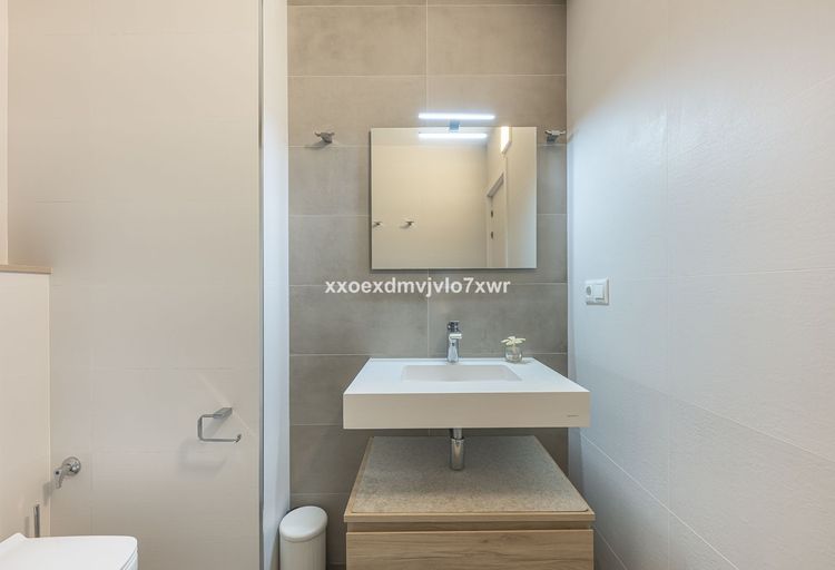 Apartment | Resale in Marbella in Marbella, Costa del Sol - Photo 3