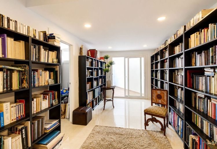 House | Resale in Estepona in Estepona, Costa del Sol - Photo 5