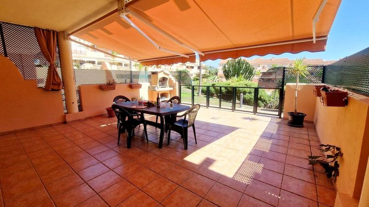 Apartment | Resale in Mijas Costa in Mijas Costa, Costa del Sol - Photo 5