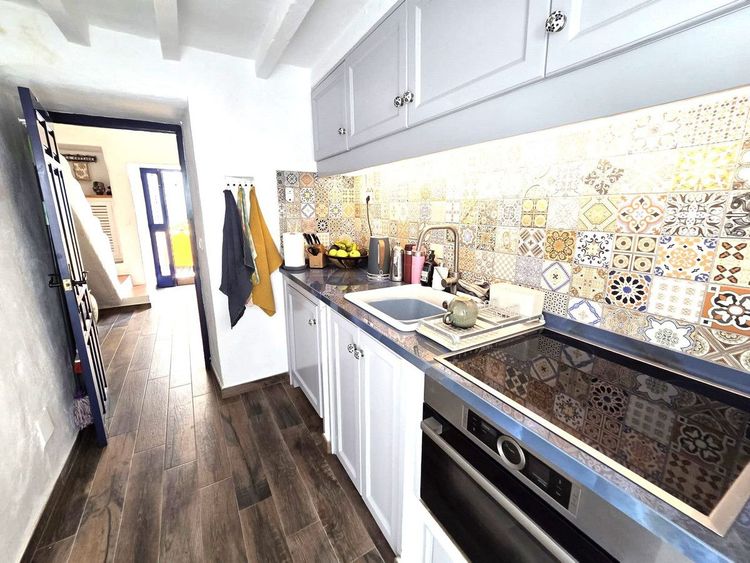 House | Resale in Mijas in Mijas Others, Costa del Sol - Photo 2