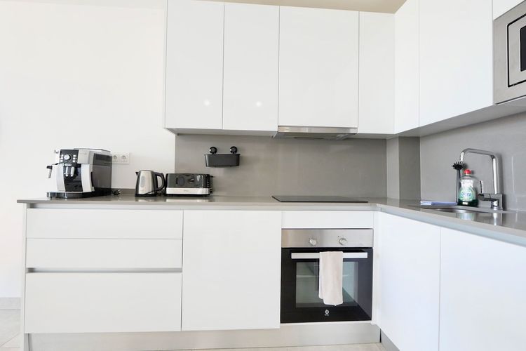 Apartment | Resale in La Cala de Mijas in La Cala de Mijas, Costa del Sol - Photo 3