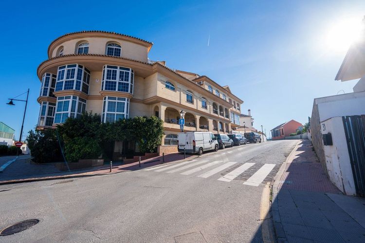 Penthouse | Resale in Los Pacos - Development photo 1