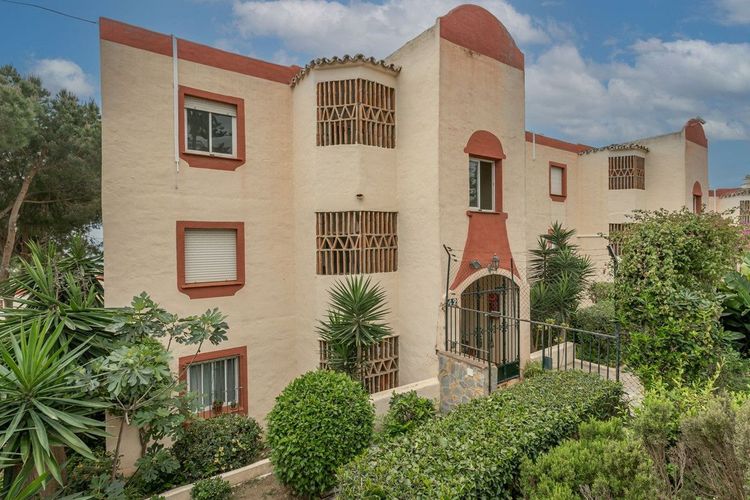 Apartment | Resale in Riviera del Sol - Development photo 1