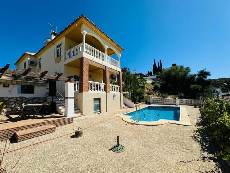 House | Resale in Cerros del Aguila - Development photo 1