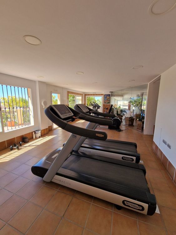 Apartment | Resale in Atalaya in Atalaya, Costa del Sol - Photo 3