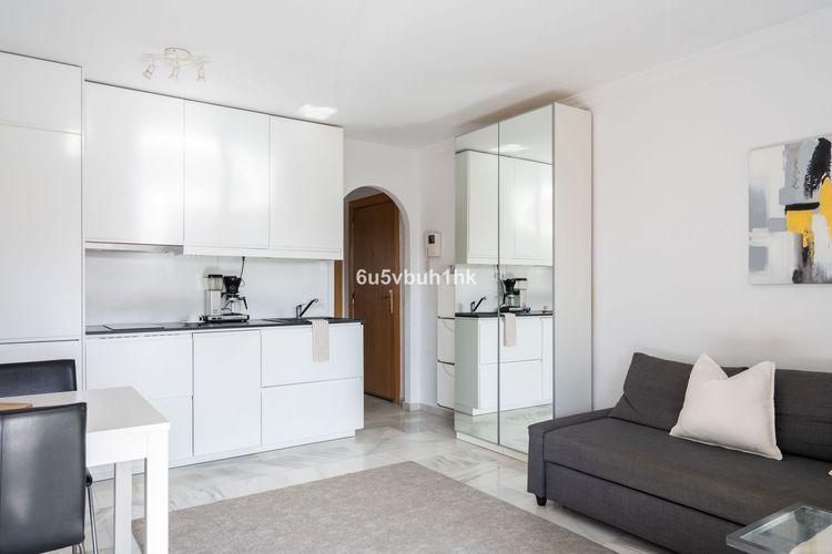 Penthouse | Resale in Fuengirola in Fuengirola Others, Costa del Sol - Photo 4