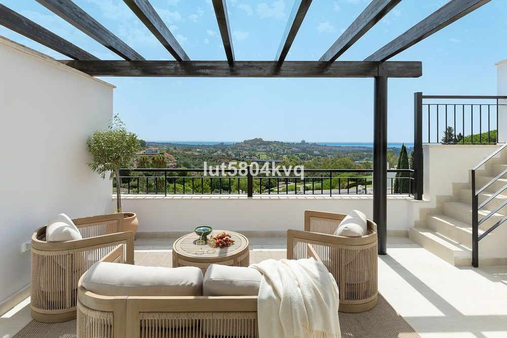 Penthouse | Resale in La Quinta in La Quinta, Costa del Sol - Main property photo