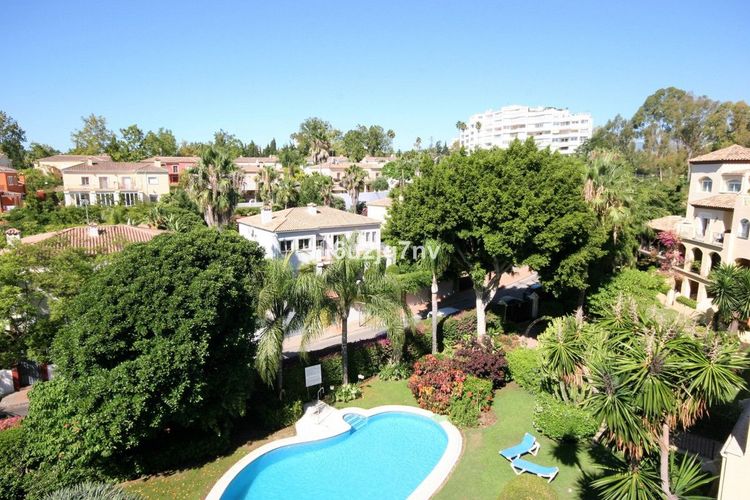 Penthouse | Resale in Guadalmina Alta in Guadalmina Alta, Costa del Sol - Photo 4
